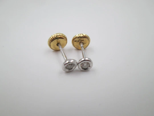 Pendientes mujer. Oro amarillo y blanco 18k y brillantes. Años 90