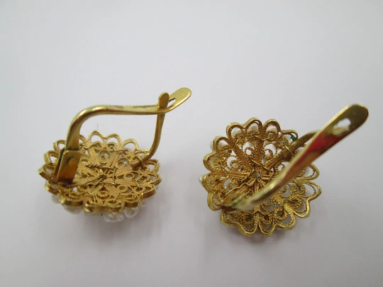 Pendientes para mujer. Oro amarillo 18k y perlas de aljófar. Años 80 Pendientes para mujer. Oro amarillo 18k y perlas de aljófar. Años 80