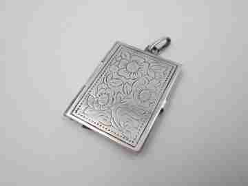 Photo frame pendant. 925 sterling silver. Floral motifs. Tab clasp. 1980's