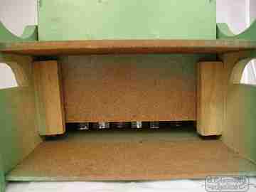 Piano infantil Bailarín. Madera. Motivo payaso. Valencia. 1950
