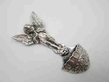 Pila benditera Ángel de la Guarda. Plata de ley 925. Motivos florales. 1980. España