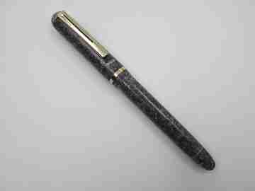 Pilot Stone. Mottled resin & gold plated details. Steel nib. 1980's. Japan