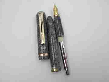 Pilot Stone. Mottled resin & gold plated details. Steel nib. 1980's. Japan