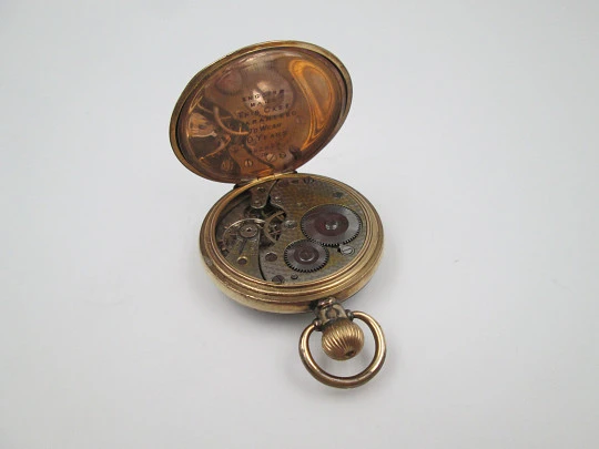 Pinnacle open-face pocket watch. Gold plated metal. Stem winding. England / Swiss. 1930's