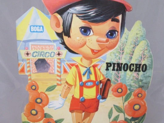 Pinocchio. Die-cut book. Boga publisher. 1974. Spain. F. Hidalgo