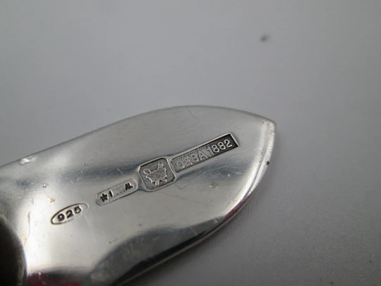 Pinza clip sujeta billetes CESA 1882. Plata de ley con emblema decorativo. Italia. 1980