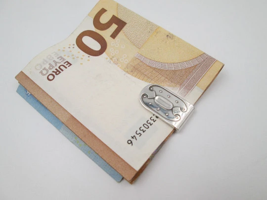 Pinza clip sujeta billetes CESA 1882. Plata de ley con emblema decorativo. Italia. 1980