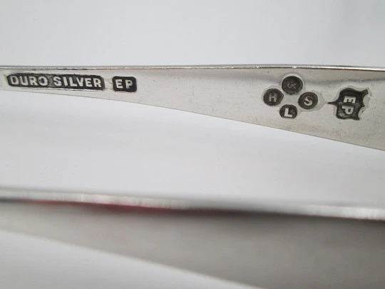 Pinza para azúcar. Metal plateado. Henry Stratford Ltd. Reino Unido. 1920's
