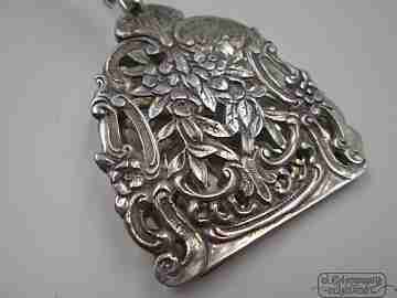 Pinzas para servir tarta. Plata ley 800. Años 30. Flores. Diseño calado