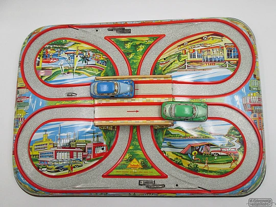 Pista automatizada Technofix. Autopista-Viaducto. 1960. Hojalata. Coches