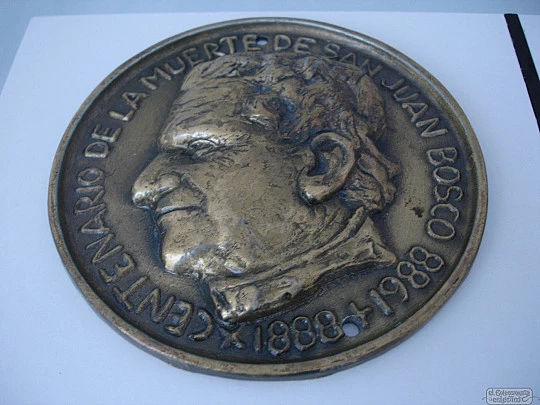 Placa bronce Centenario San Juan Bosco. Alto relieve. 1988