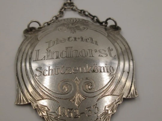 Placa concurso de tiro. Plata 800 milésimas. Años 30. Alemania