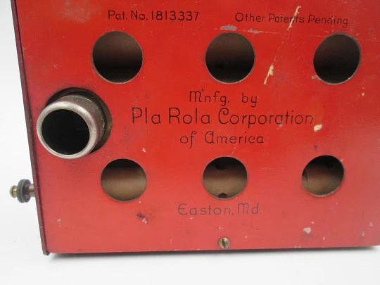 PlaRola Organ portable automatic harmonica. Lithographed tinplate. Perforated rolls. 1930's