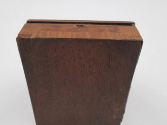 Pocket watch exhibition table box. Wood, bronze and beveled glass. 1910'a