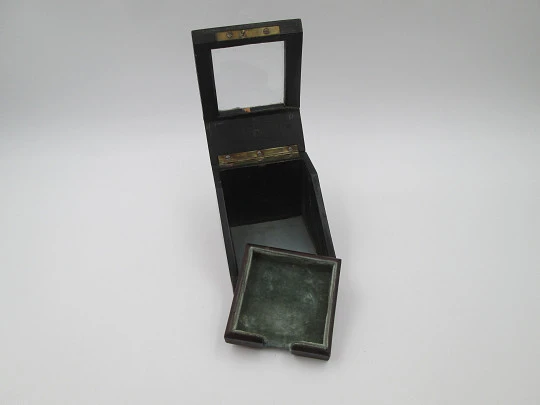 Pocket watch exhibition table box. Wood, bronze and nacre ornates. 1910's. Europe