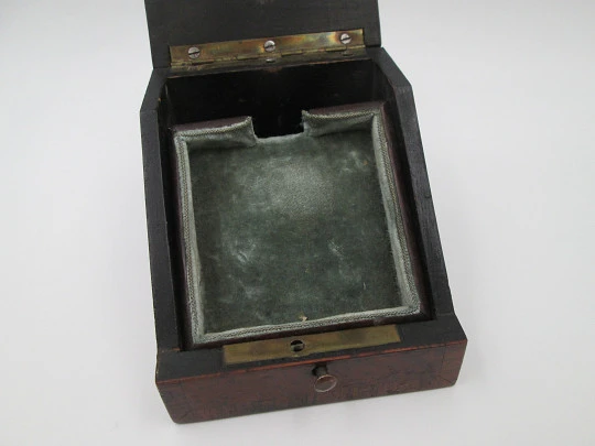 Pocket watch exhibition table box. Wood, bronze and nacre ornates. 1910's. Europe