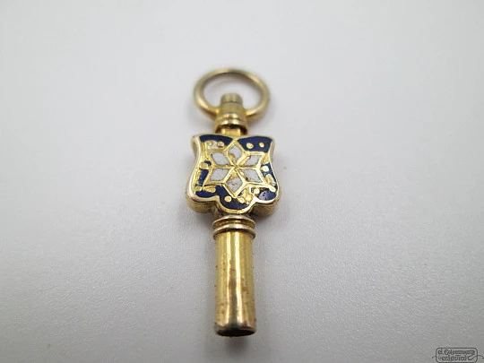 Pocket watch key fob. 14K gold and colour enamel. 19th century