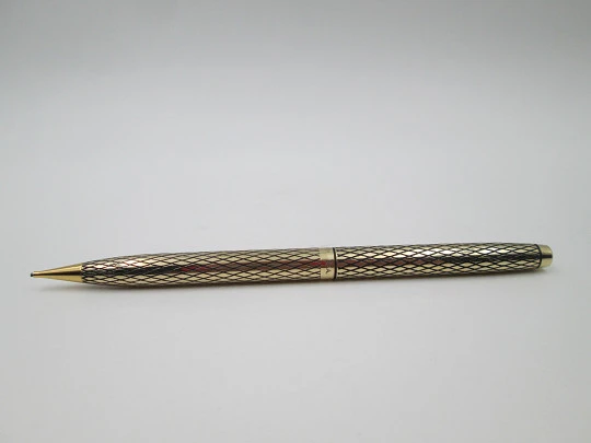 Portaminas Sheaffer Imperial Sovereign. Laminado oro 14k. Patrón diamante. Giratorio