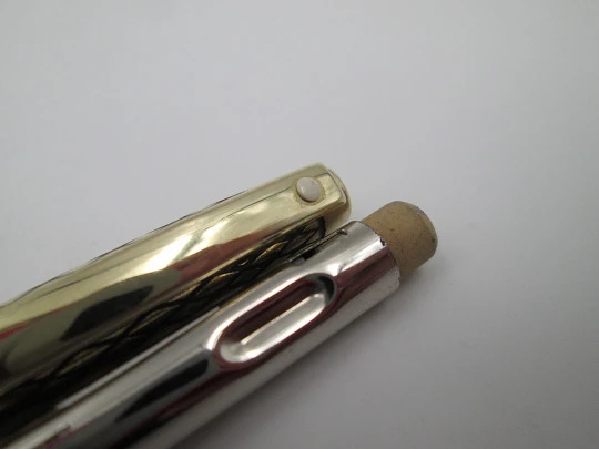 Portaminas Sheaffer Imperial Sovereign. Laminado oro 14k. Patrón diamante. Giratorio