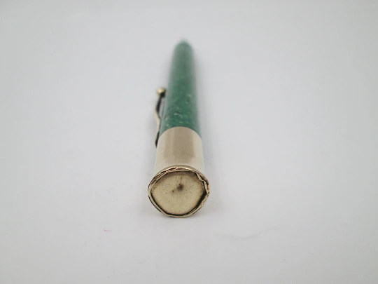 Portaminas Sheaffer Titan Lifetime. Celuloide radite verde jade y detalles laminados oro