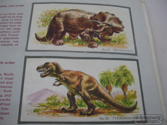 Prehistoric reptiles. Crosse & Blackwell. 1969. 20 colour stickers