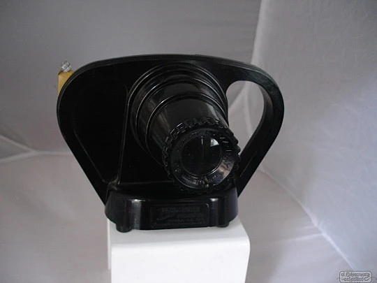 Projector View Master Junior. Black bakelite and metal. Electric