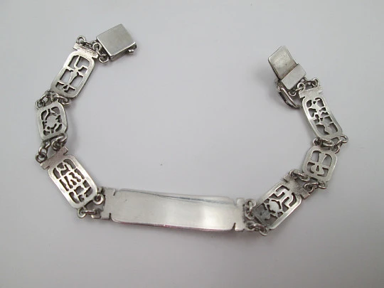 Pulsera calada plata ley mujer. Motivos egipcios. Cierre pestaña. 1990