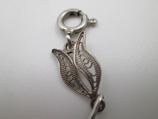 Pulsera de filigrana para mujer. Plata de ley. Motivos de tulipanes. Cierre de argolla. 1970