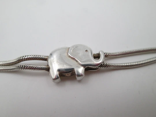 Pulsera doble hilo para mujer. Plata de ley 925. Motivos de elefantes. 1990