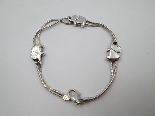 Pulsera doble hilo para mujer. Plata de ley 925. Motivos de elefantes. 1990