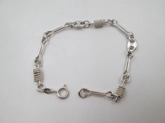 Pulsera mujer cordones y ochos. Plata de ley 925. Cierre argolla. Italia. 2005