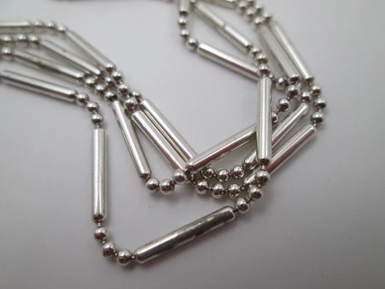 Pulsera mujer. Plata de ley 925. Cuatro cadenas de cilindros y bolas. 1980 Pulsera mujer. Plata de ley 925. Cuatro cadenas de cilindros y bolas. 1980