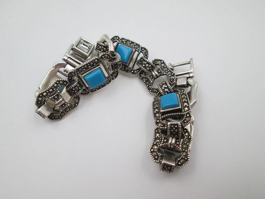 Pulsera para mujer en plata de ley. Turquesas y marquesitas. Cierre pestaña. 1970. Europa