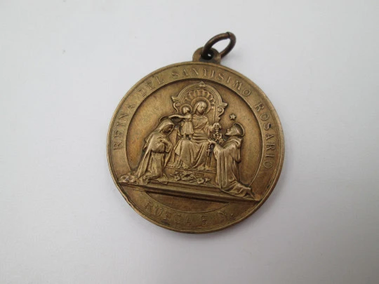 Queen of the Most Holy Rosary bronze medal. Mary's Honor Guard. Spain. 1920's