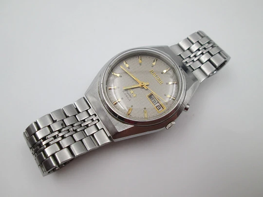 Racer Crystal 3 Stars. Stainless steel. Automatic. Calendar. 1980's. Japan