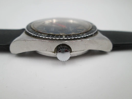 Radiant Dynamic Diver. Stainless steel. Automatic. Calendar. Leather strap. 1970's