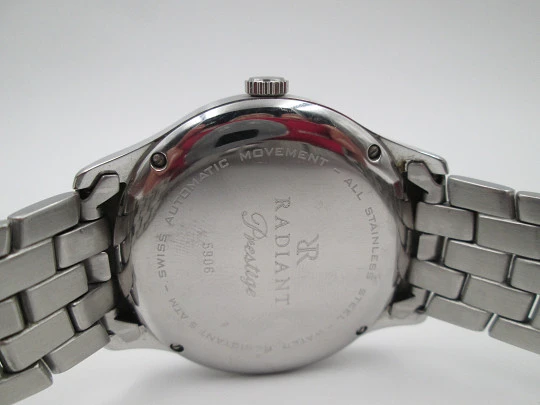 Radiant Prestige. Automatic. Calendar. Stainless steel. Bracelet. 2010's