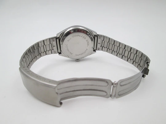 Radiant. Stainless steel. Square case. Automatic. Calendar. Bracelet. 1970's