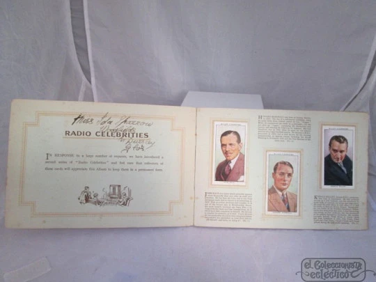 Radio celebrities. Wills cigarettes. 1930's. 50 colour cards. Softcover