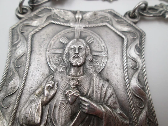 Rare giant scapular in sterling silver with chain. Virgin Mary and Heart Jesus. 1927