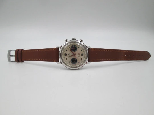 Rare Yema Panda men's chronograph. Stainless steel. Manual wind. France. 1960's