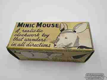 Ratón Minic. Tri-ang. Plástico y goma. Cuerda. Estuche. 1950. Inglaterra