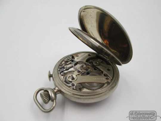 Rattrapante sports stopwatch. Nickel-plated metal. Manual winding. 1920's