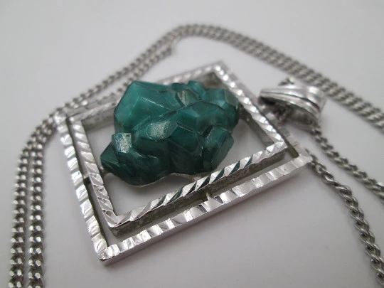 Rectangular green stone pendant with link chain. Sterling silver. 1980's. Europe