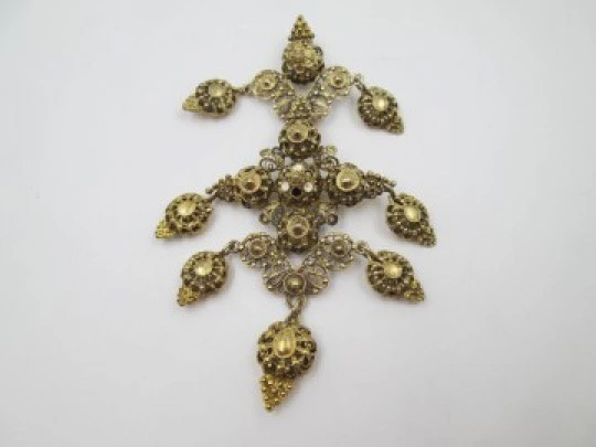 Regional jewelry filigree badge. Sterling silver and vermeil. Spain. 1960's