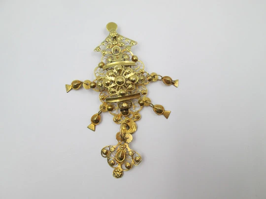 Regional jewelry 'Galápago' pendant. 19th century. 18 karat yellow gold. Spain