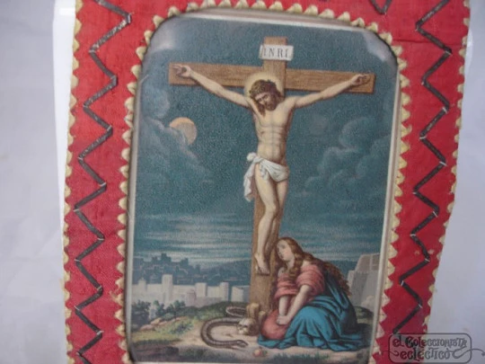 Reliquary. Fabric and metal. Christ crucified. 1970's. Rectangular