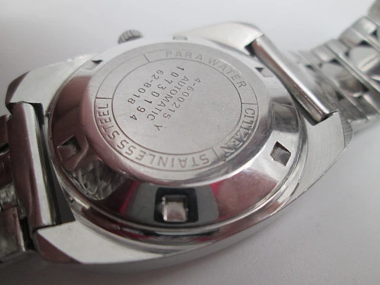 Reloj automático Citizen. Acero inoxidable. Esfera negra. Brazalete. Calendario. 1970