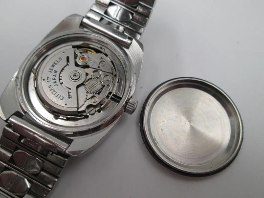Reloj automático Citizen. Acero inoxidable. Esfera negra. Brazalete. Calendario. 1970