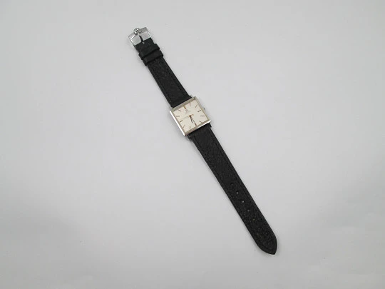 Reloj automático unisex Omega. Acero inoxidable. Caja cuadrada. Dial gris. 1960 Reloj automático unisex Omega. Acero inoxidable. Caja cuadrada. Dial gris. 1960